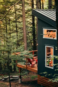Modern Tiny Cabin Near Belgrade Lakes - Image 2