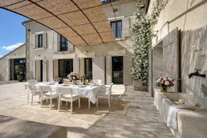 Farmhouse for 10 people with pool near St Rémy - Image 3