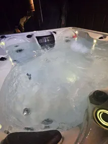 Great Smoky Mountain, Hot Tub, Mins to Dollywood - Image 4