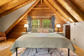 Kozy Log Cabin w/Sauna by Cincy - Image 2