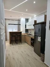 Cozy 3-room apartment with Jacuzzi - Image 3