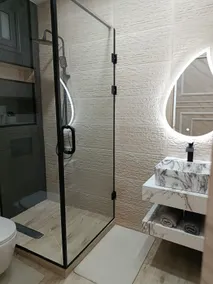 Cozy 3-room apartment with Jacuzzi - Image 4