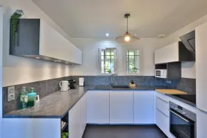 Slice of heaven for 4 people in Saint-Nazaire-les-Eymes - Image 5