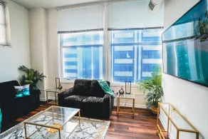 The Grandleaf Suite at Monument Circle - Image 2