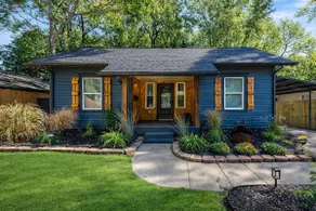 Designer Home | 4BR 2BA | Near Chiefs, Downtown KC - Image 5
