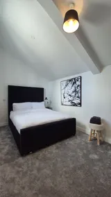 Flat 4 | Modern 1-Bed Apartment | Sleeps 4 | Cupar - Image 2