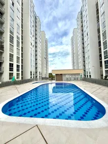 Salento Armenia Filandia Swimming Pool Parking - Image 2