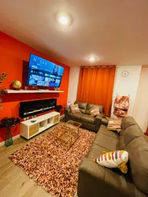 Dazzling! cozy newly-built, spacious home - Image 4