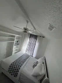 Stylish Retreat with AfricanTouch–Warm&Unique Stay - Image 3