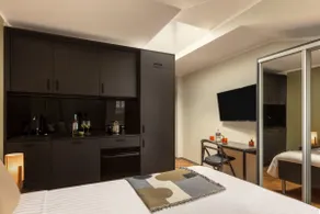 Classic Studio w/ equipped Kitchen in central spot - Image 3