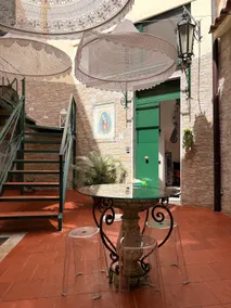 Starhost - TROTULA CHARMING HOUSES, a unique experience in a former convent with seaview and a stone's throw from the Cathedral - Image 2