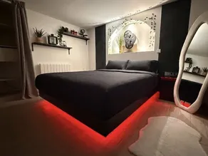 “BlackWood” Premium Apartment in Vendôme - Image 3