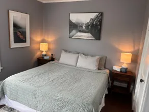 Comfy Entire 2bdrm apt 3rd floor - Image 3