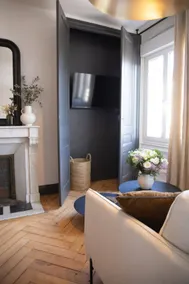 Haussmannian Apartment - Image 5