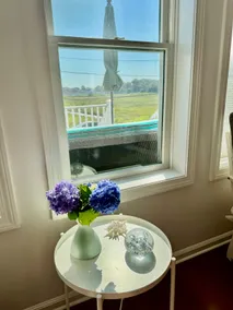 Peaceful Beach Cottage Vibes - Image 2