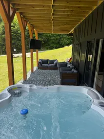 Skye Ridge Lodge: 5 Bed- 4.5Bath/Fireplace/Hot Tub - Image 2