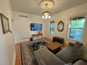 Historic Mansion Near Lake Michigan Sleeps 8 - Image 2