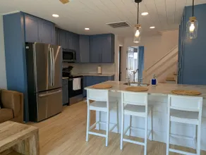 2 Bd & bunk room 2 Ba~Ocean Views~Steps To Beach - Image 5