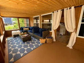 Romantic Lake Escape / Sandy Beach / Fire pit - Image 5