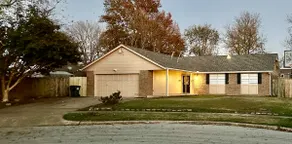 Dogwood House - Image 2