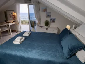 Ocean Garden House - Loft - Image 4