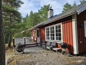 Rural cottage in a harmonious, seaside forest environment - Image 2
