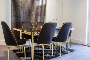 The Alcove Retreat - Image 2