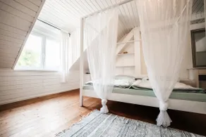 Apartment at the horse farm - Image 3