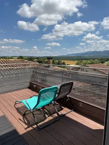 House with private hot tub and quiet & relaxing terrace - Image 3