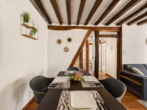 Royal Residence (2 Bedrooms) - Image 5
