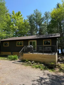 Lakefront Muskoka Escape with Dock, Beach & HotTub - Image 3