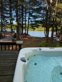 Lakefront Muskoka Escape with Dock, Beach & HotTub - Image 2