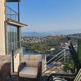 Bodrum Seafront Duplex Villa - Image 3