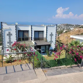 Bodrum Seafront Duplex Villa - Image 4