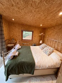 Bijou Cabin - Image 2