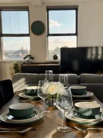 Free Parking | City Centre Luxury Apartment - Image 3