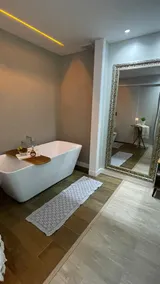 Loft with bathtub 5 minutes from Vila Germânica - Image 3