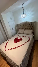 Romantic Jacuzzi apartment, near the airport - Image 2
