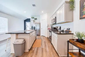 3BR New house near IAH, Pet Friendly, WiFi, AC - Image 2