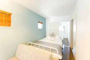 [LB] Close to Hakata Station and Fukuoka Airport / 3-minute walk to LaLaport Fukuoka / Ideal for shopping / Maximum 5 people - Image 2