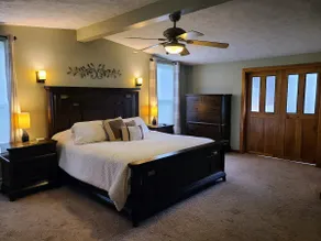 Stylish 3BR Near Cayuga & Wineries - Image 4