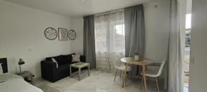 Spacious, warm and cozy studio - Image 3