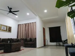 Ghomah Mak Jah Homestay - Image 4