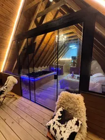 Sunshine Cabin - Image 4