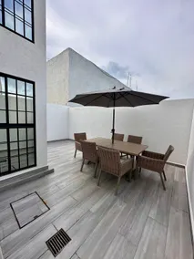 Ground floor apartment with pool and private terrace - Image 3