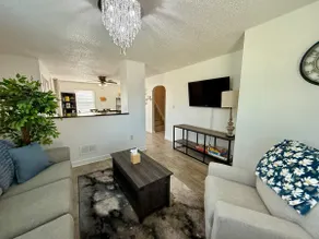 Pet friendly with swim spa near the DSM airport - Image 4