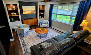 Chic Designer Getaway; Private Cul-de-Sac;VetOwned - Image 3