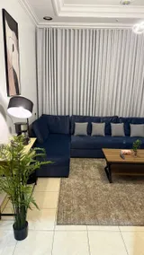 Room and lounge with self check-in - Image 4