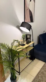 Room and lounge with self check-in - Image 2