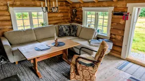 Charming log cabin - Image 3